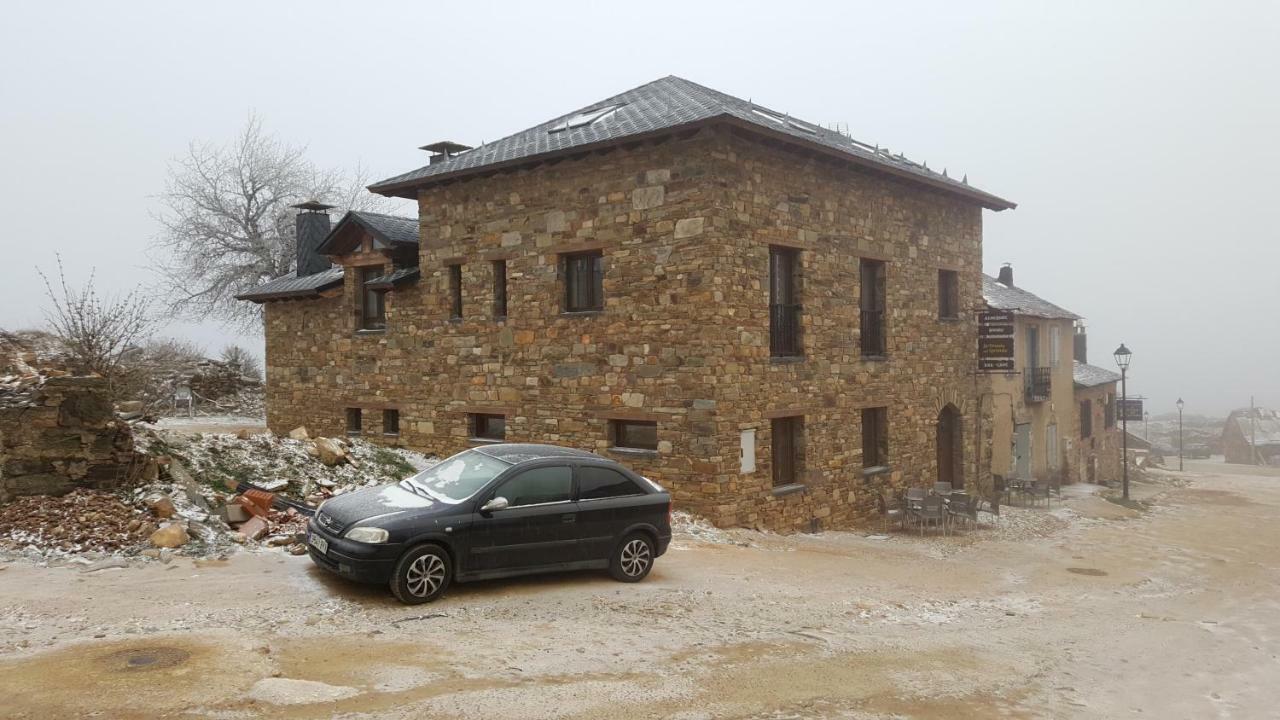 La Posada Del Druida Foncebadon Bagian luar foto