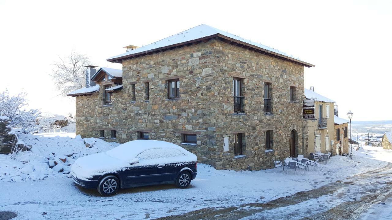 La Posada Del Druida Foncebadon Bagian luar foto